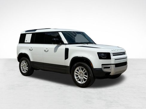 Used 2024 Land Rover Defender 110 S AWD/4WD image 7