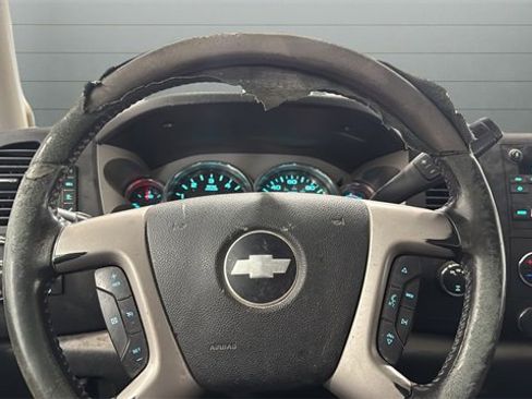 Used 2013 Chevrolet Silverado 2500 LT w/ Z71 Appearance Package image 11