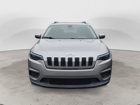 Used 2020 Jeep Cherokee Latitude image 3