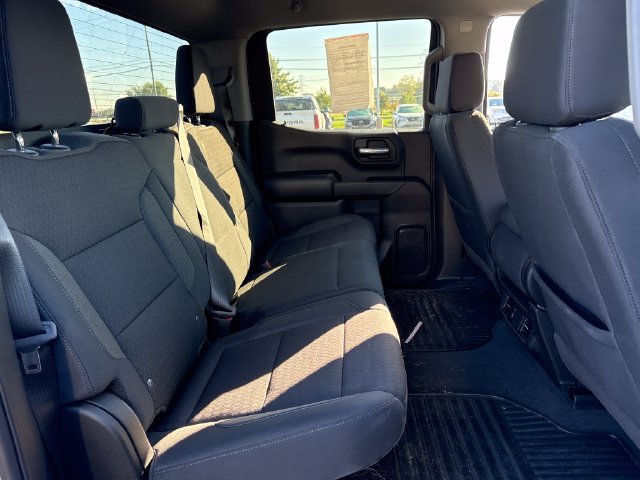 Used 2026 Chevrolet Silverado 1500 Custom Trail Boss AWD/4WD image 18