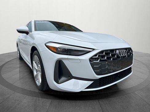 Used 2025 Audi A5 2.0T Premium w/ Convenience Package image 7