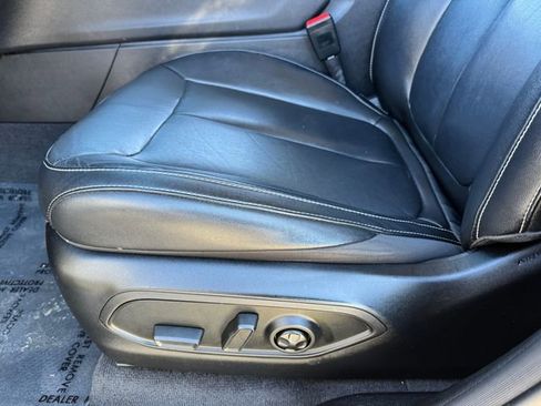 Used 2022 Jeep Grand Cherokee L Limited image 15