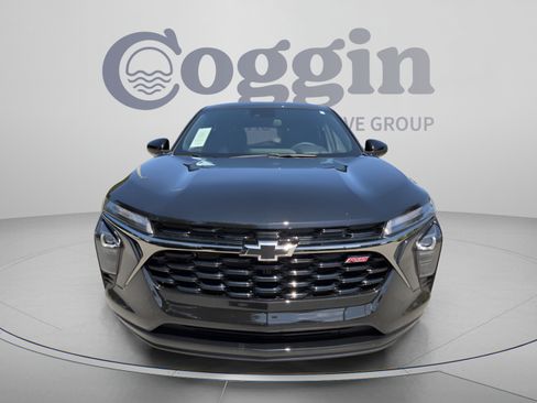 New 2026 Chevrolet Trax RS w/ Driver Confidence Package FWD image 8