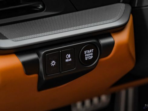 Used 2025 Porsche 911 Carrera image 86