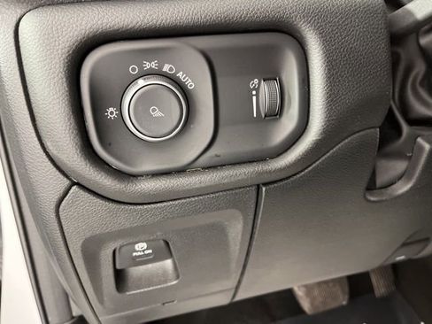 Used 2024 RAM 1500 Laramie image 35