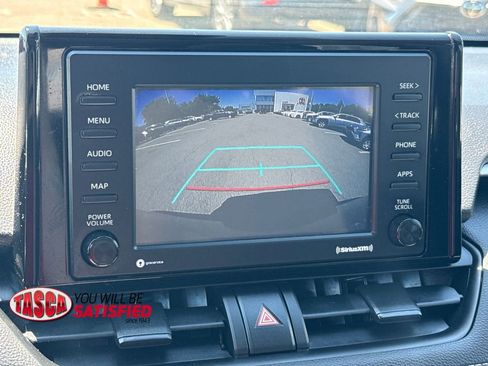 Used 2022 Toyota RAV4 XLE w/ Convenience Package AWD/4WD image 25