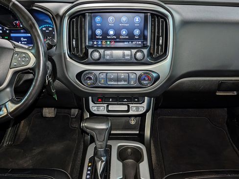 Used 2019 Chevrolet Colorado LT w/ Colorado RST Special Edition image 33