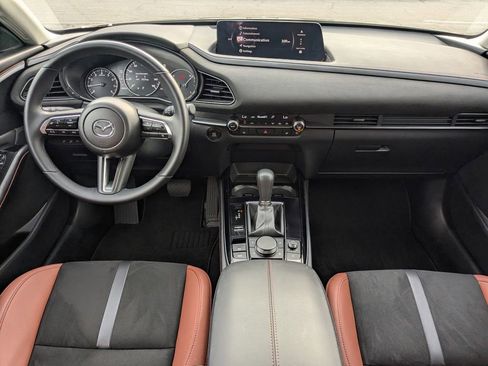 Certified 2025 MAZDA CX-30 Carbon image 15