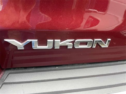 Certified 2019 GMC Yukon Denali w/ Open Road Package image 6
