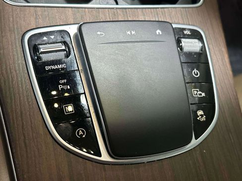 Certified 2022 Mercedes-Benz GLC 300 4MATIC image 26