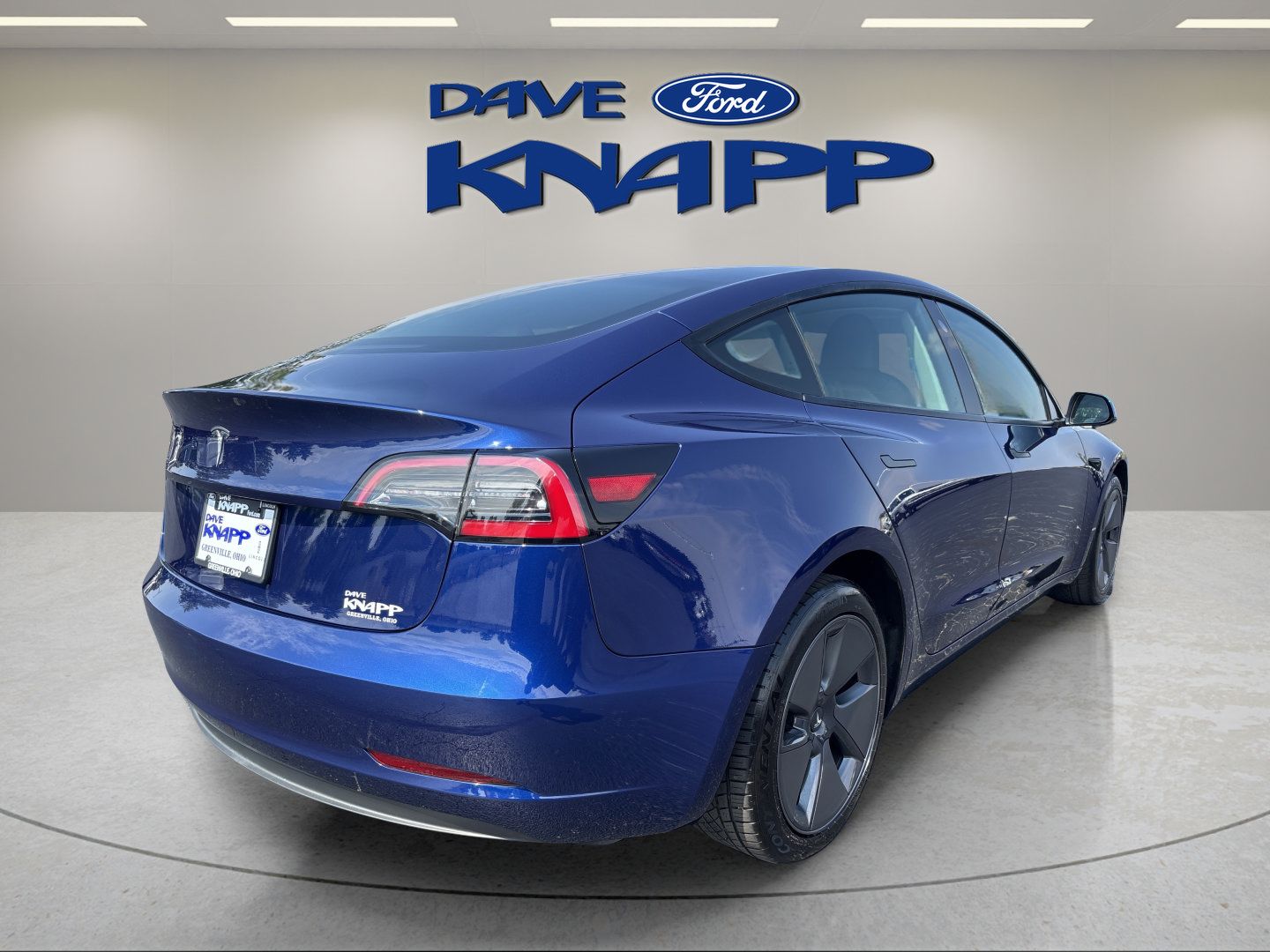 Used 2023 Tesla Model 3 Standard Range RWD image 7