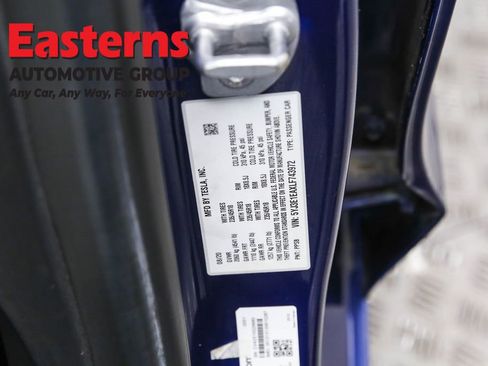 Used 2020 Tesla Model 3 Standard Range Plus image 33