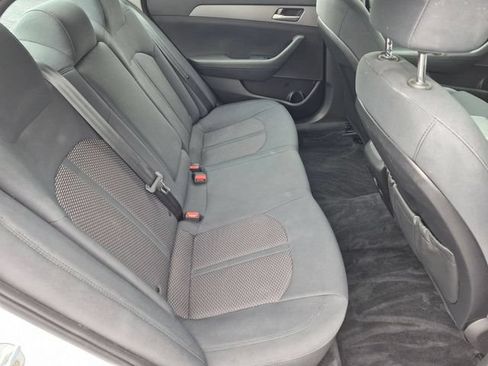 Used 2018 Hyundai Sonata SE FWD image 29