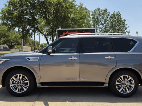 Used 2018 INFINITI QX80 2WD image 2