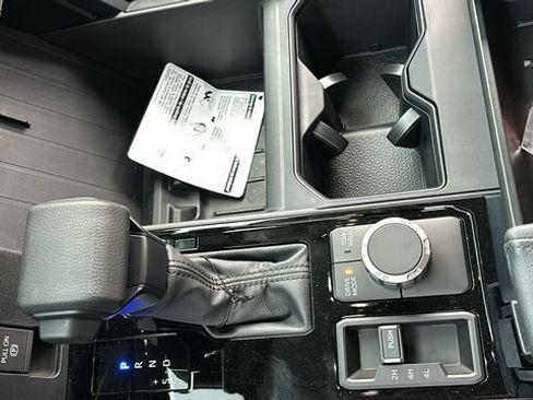 New 2024 Toyota Tundra SR5 w/ SR5 Convenience Package image 40