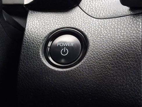 Used 2025 Toyota Camry LE image 22