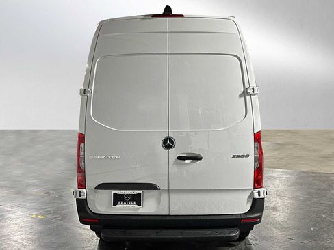 Used 2026 Mercedes-Benz Sprinter 2500 image 45