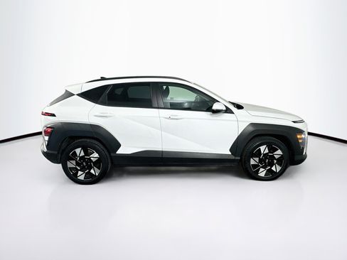 Used 2024 Hyundai Kona SEL FWD image 10