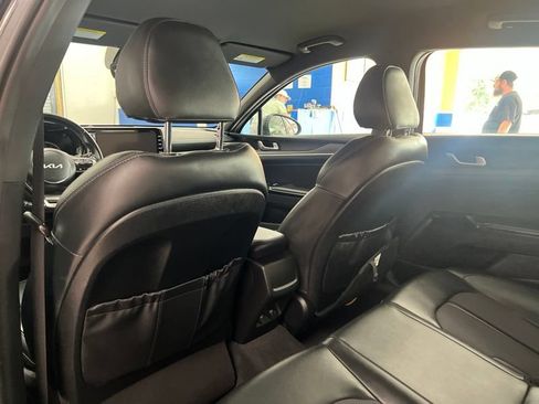 Used 2022 Kia K5 GT-Line FWD image 16