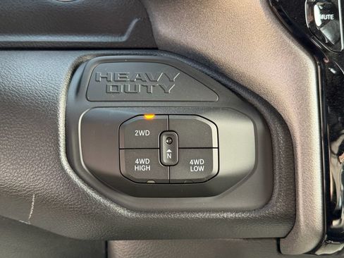 New 2026 RAM 2500 Tradesman AWD/4WD image 21