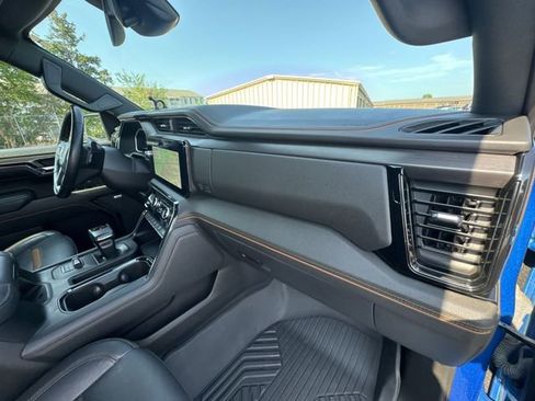 Certified 2023 GMC Sierra 1500 AT4 w/ AT4 Preferred Package image 30