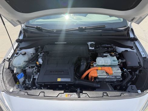 Used 2018 Hyundai Ioniq Limited w/ Limited Ultimate Package 03 FWD image 28
