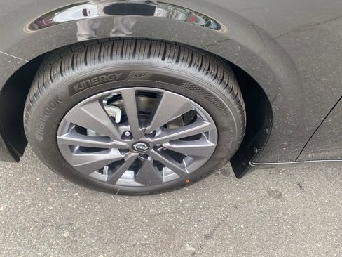 New 2026 Nissan Sentra SL w/ Floor Mat Package FWD image 9