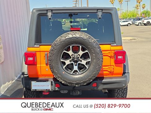 Used 2018 Jeep Wrangler Rubicon AWD/4WD image 6