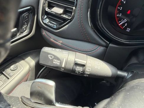 Used 2023 Dodge Durango R/T AWD/4WD image 32