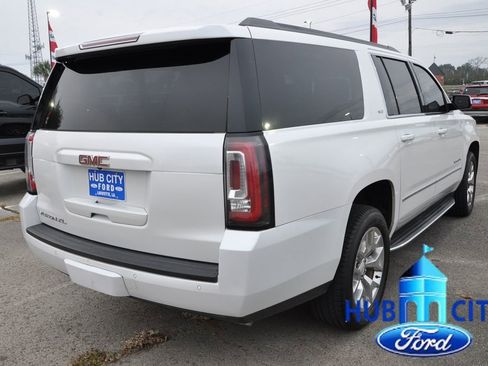 Used 2018 GMC Yukon XL SLT w/ Open Road Package image 5