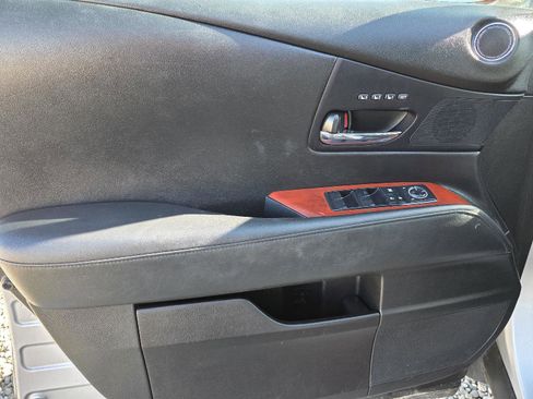 Used 2010 Lexus RX 350 AWD image 9