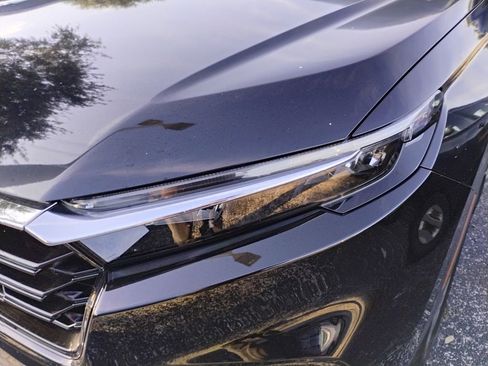Used 2023 Honda CR-V EX-L image 10