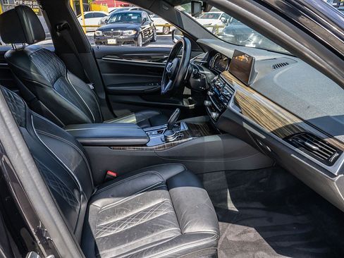 Used 2019 BMW 540i w/ M Sport Package RWD image 18