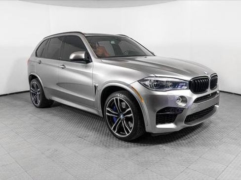 Used 2016 BMW X5 M image 11