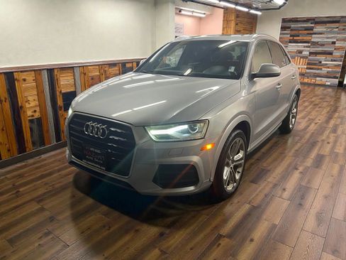 Used 2016 Audi Q3 2.0T Premium Plus w/ Technology Package AWD/4WD image 3