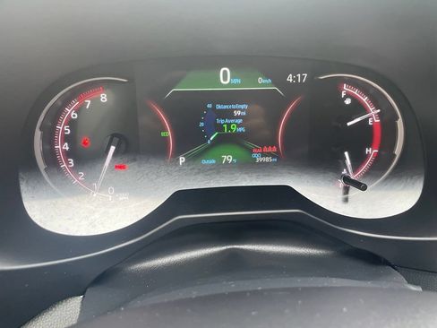 Used 2024 Toyota RAV4 LE AWD/4WD image 15