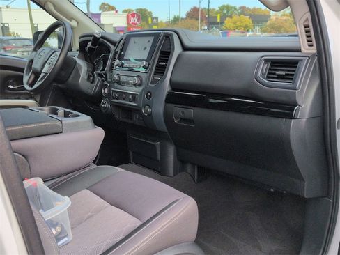 Used 2024 Nissan Titan SV w/ Accessory Utility Package image 20