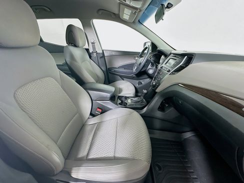 Used 2018 Hyundai Santa Fe Sport FWD image 29