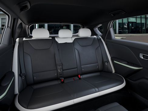 New 2026 Kia K4 GT-Line image 17