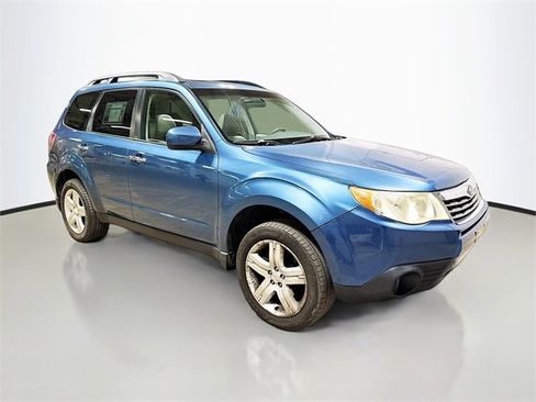 Used 2010 Subaru Forester 2.5X Limited image 5