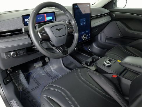 Used 2022 Ford Mustang Mach-E Premium image 26