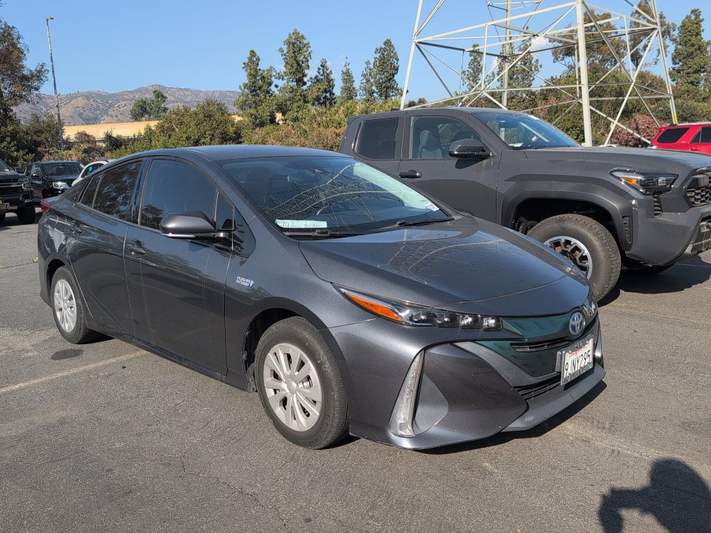 Certified 2019 Toyota Prius Prime Plus w/ Carpet Mat Package FWD image 1