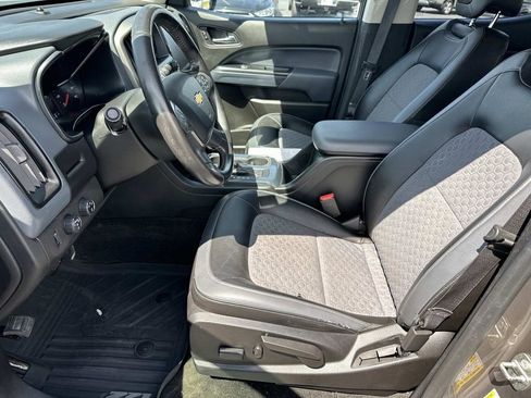 Used 2015 Chevrolet Colorado Z71 AWD/4WD image 19