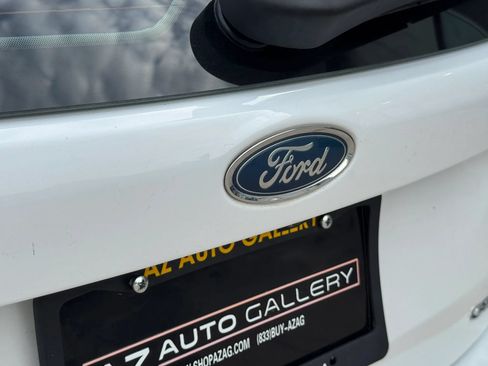 Used 2018 Ford Focus SE FWD image 46