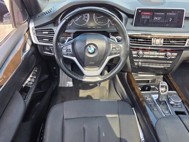 Used 2018 BMW X5 xDrive35i w/ M Sport Package AWD/4WD image 7
