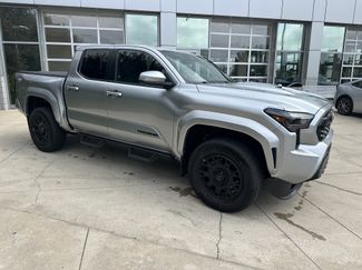 Used 2024 Toyota Tacoma TRD Sport AWD/4WD video 2