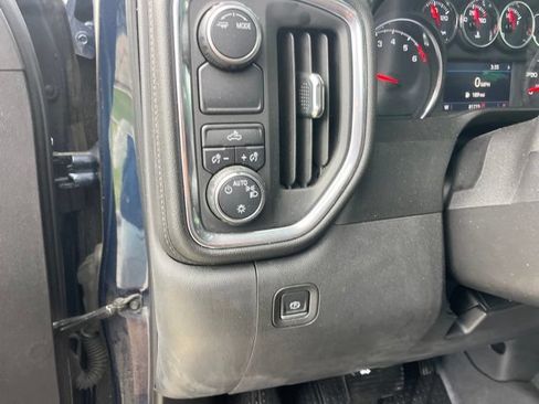 Used 2021 Chevrolet Silverado 1500 LT RWD image 15