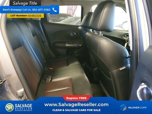 Used 2014 Nissan Juke SL AWD/4WD image 15