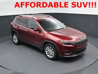 Used 2019 Jeep Cherokee Latitude w/ Popular Appearance Group
