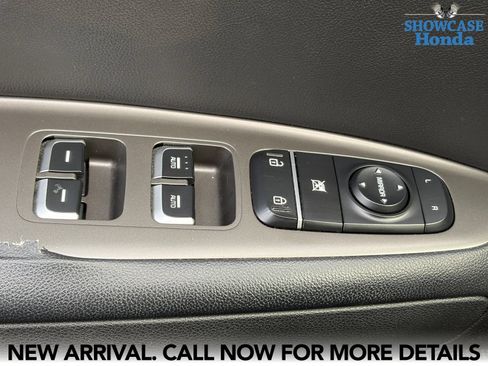 Used 2019 Kia Optima S w/ S Panoramic Sunroof Package FWD image 9